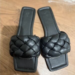 H&M Black Braided Sandals Size 9